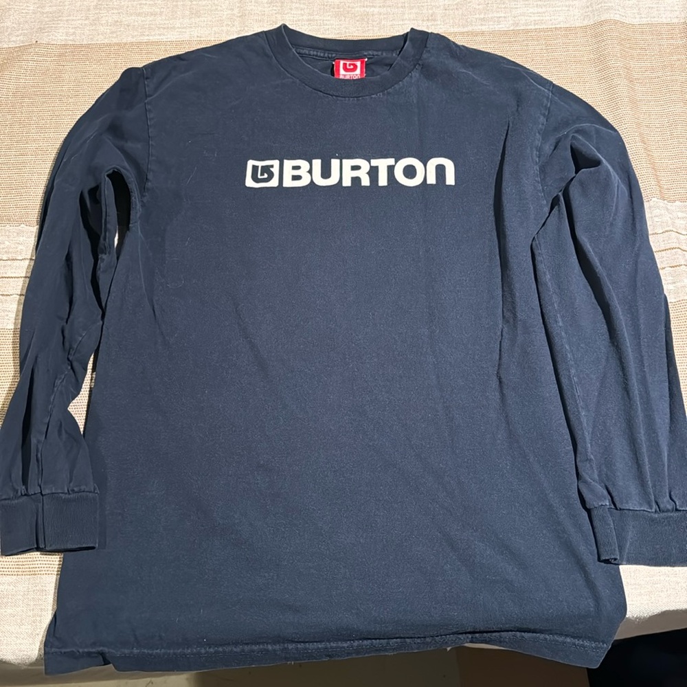 Burton snowboards men’s small long sleeve tee